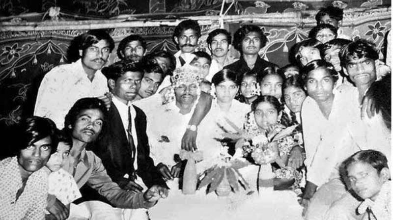 Raghubar Das in a group photo which was taken when he was young