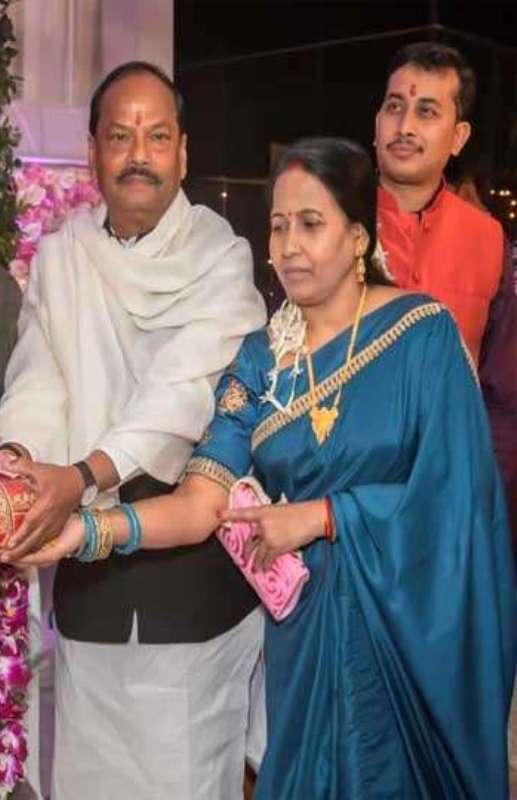 Raghubar Das with Rukmani Devi during a ribbon-cutting ceremony