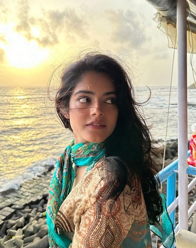 Riddhi Kumar during her vacation