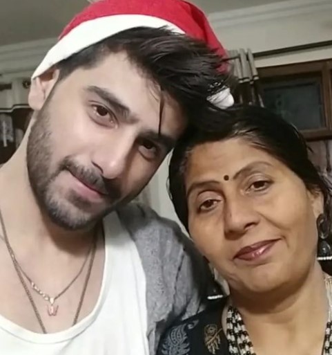 Satyam Tyagi posing with his mother