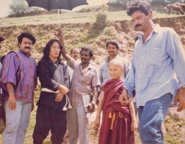 Sham Kaushal (extreme right) on the set of the Malayalam film Yoddha (1992)