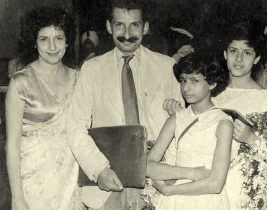 Sam manekshaw with his wife, Silloo, and daughters, Maja and Sherry