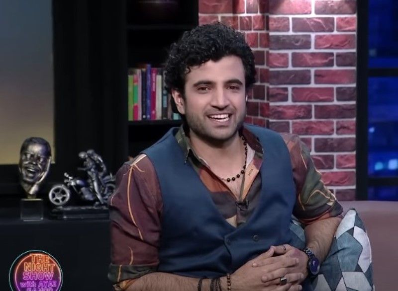Umer Aalam in a still from the TV show 'The Night Show with Ayaz Samoo'
