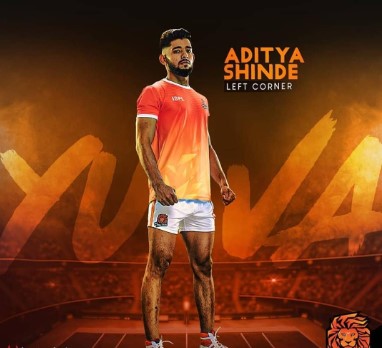 Aditya S Shinde on the poster of Puneri Paltan team of the Pro Kabaddi League (2020)