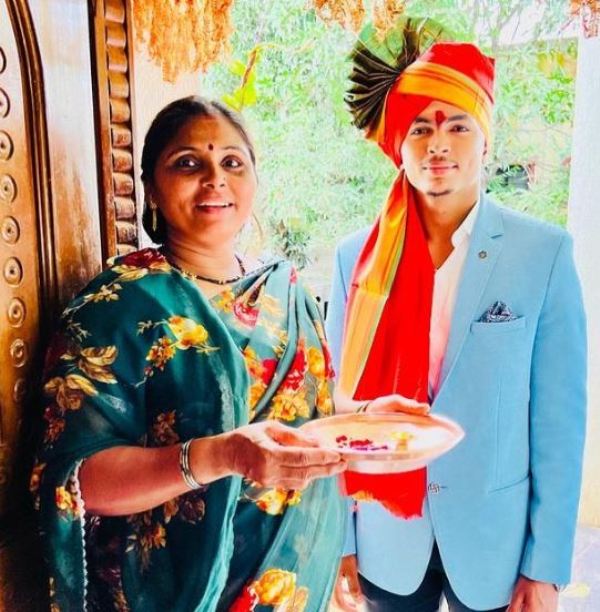 Akash Shinde with his mother