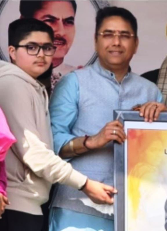 Aman Arora with his son Bhuveer Arora