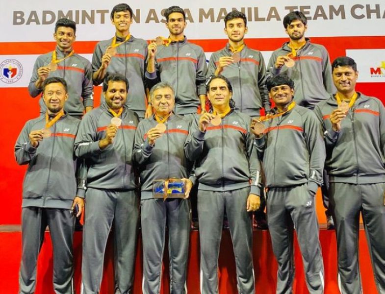 Arjun M. R. (top row, extreme left) posing with the bronze medal that he won at the 2020 Badminton Asia Team Championships