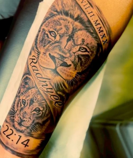 Girish Maruti Ernak's forearm tattoo on his left arm