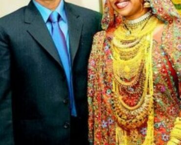 Mahrukh Ibrahim with her husband Junaid Miandad