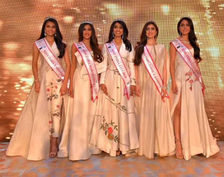 Mansi Taxak (extreme right) after crowned as Miss India Gujarat 2019
