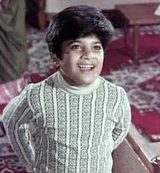 Mehmood Junior's childhood photo