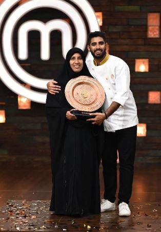 Mohammed Ashiq with his mother after winning the MasterChef India Season 8