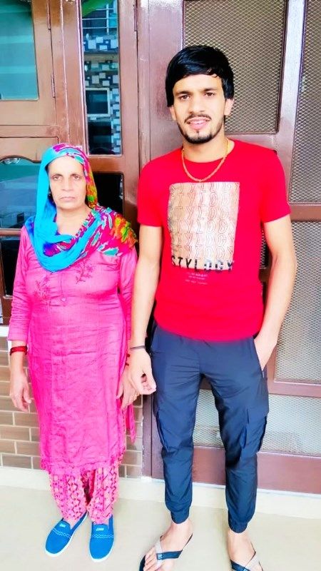 Neeraj Narwal with his mother