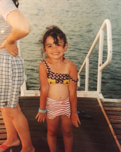 Özge Yağız's childhood picture