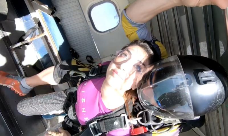 Rabia Javaid Sheikh trying skydiving