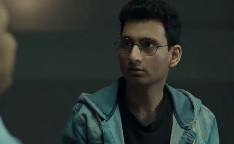 Raghav Binani as Varun Duggal in the web series 'Crime Stories Khoj Apradhi Ki' (2021)