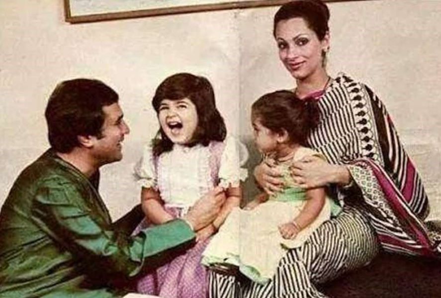 Rajesh Khanna and Dimple Kapadia with Twinkle and Rinke Khanna