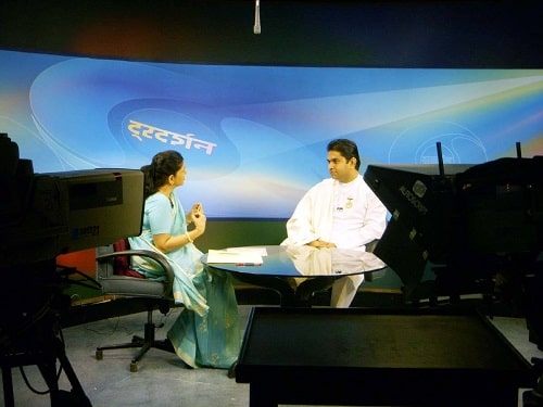 Rajyogi Brahmakumar Nikunj in a talk show