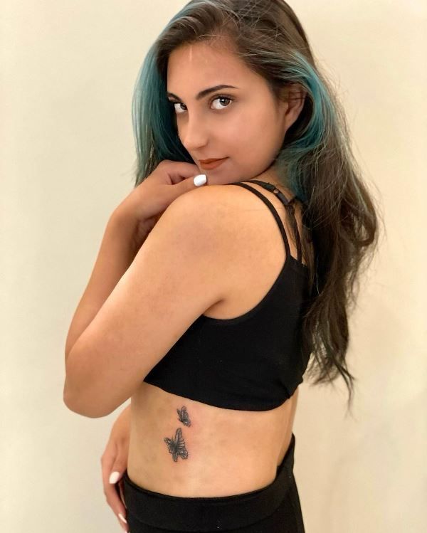 Tannaz Davoodi's tattoo on her right rib
