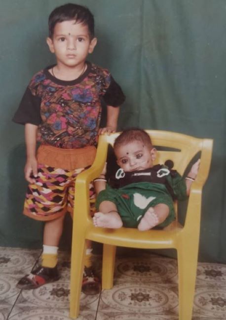 A childhood photo of Basant Bhat with his younger brother 2
