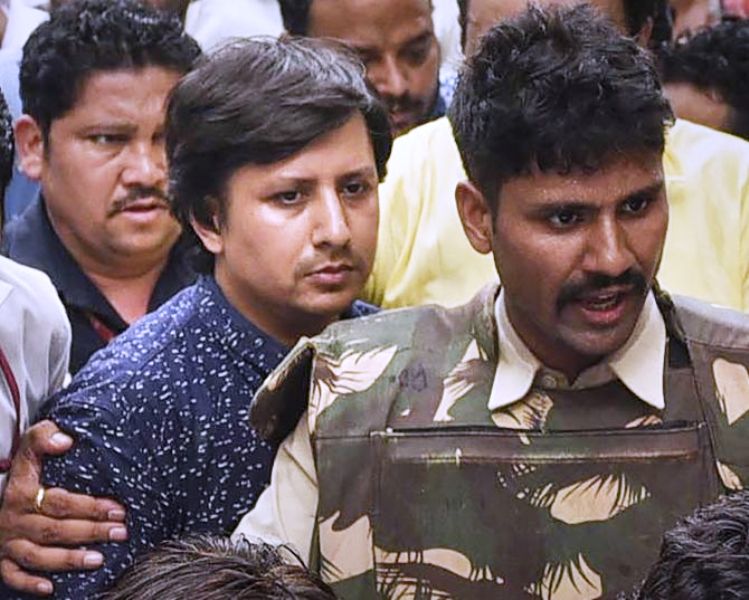 Akash being taken into judicial custody after the court's order