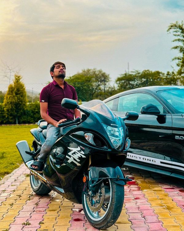 Dilraj Singh Rawat with his bike