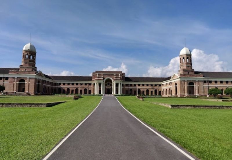 Forest Research Institute, Dehradun. Its campus was a home to Ramachandra Guha during his school days