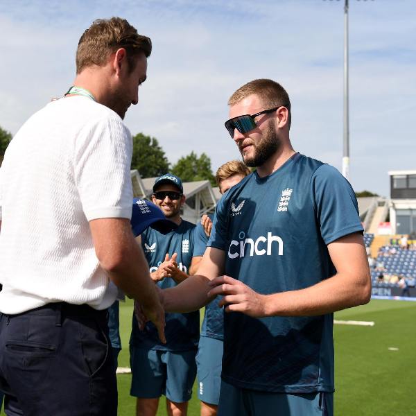 Gus Atkinson being given his ODI cap by Stuart Broad on his ODI debut