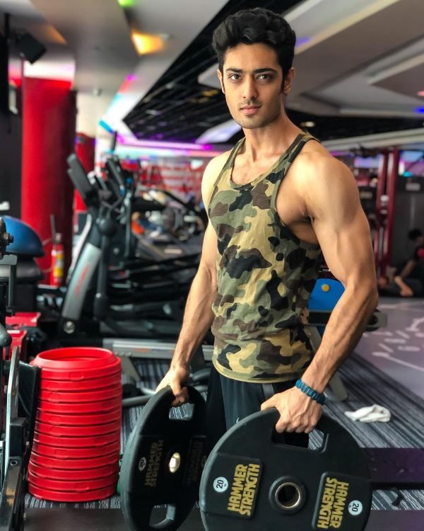 Kashyap Barbhaya while working out in a gym