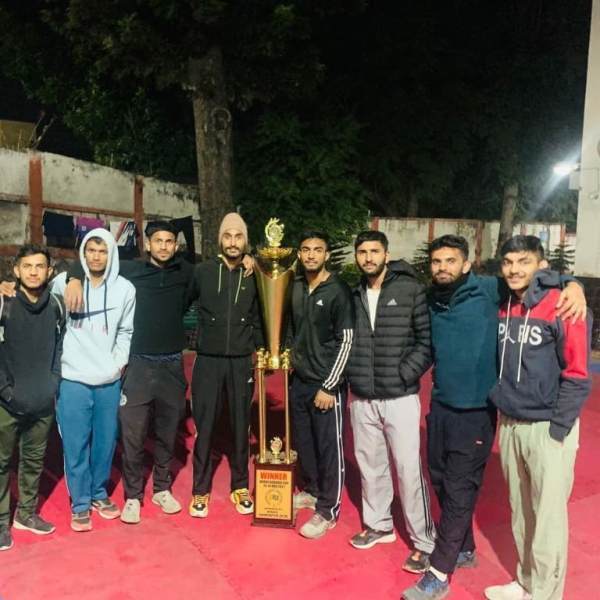 Kunal Mehta (second from left) with SAI Hostel Bilaspur Team at a Kabaddi Tournament