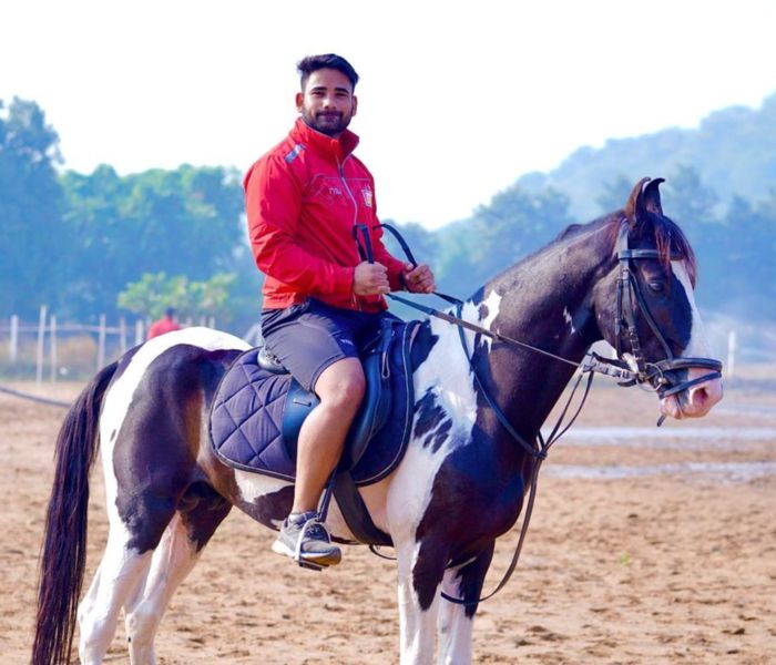 Mahender Singh horseriding