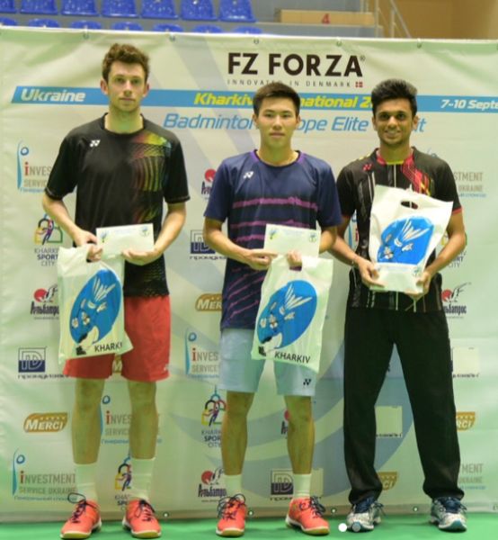 Mithun Manjunath (extreme right) posing with the bronze medal he won at the Kharkiv International Challenge