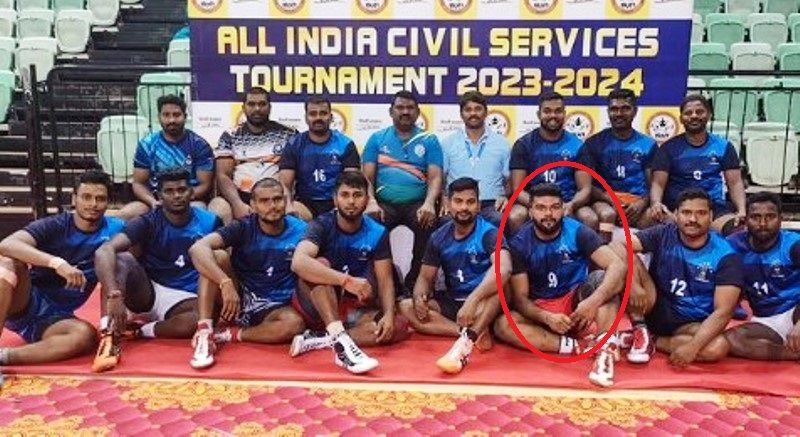 Ponparthiban Subramanian with his team at the All India Civil Services Tournament 2023-2024