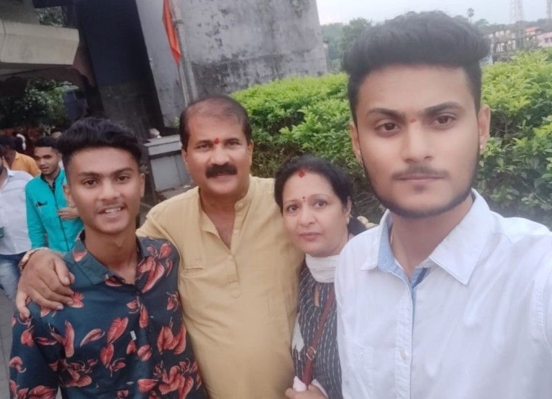 Raj Deepak Shetty's nephews with their parents