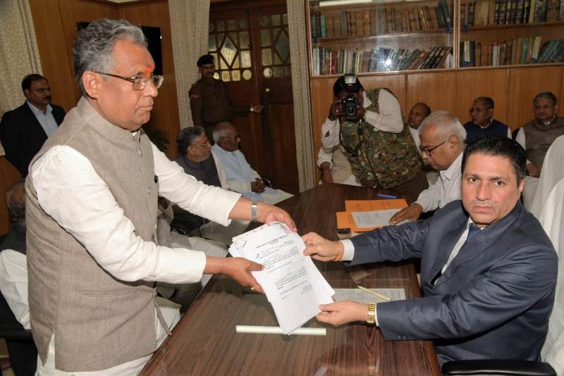 Ram Nath Thakur (left) filing nomination for Rajya Sabha