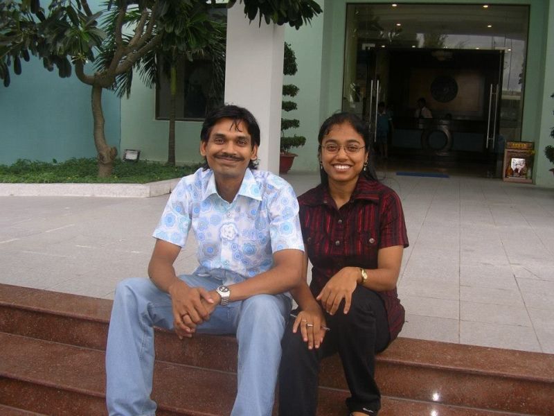 Ramachandran Ramesh with Aarthie Ramaswamy in Vietnam in 2003