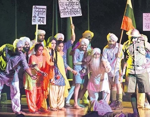 Sangeeta Odwani in a theatre play