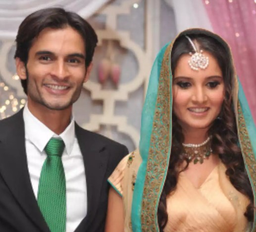 Sohrab Mirza and Sania Mirza on their engagement day