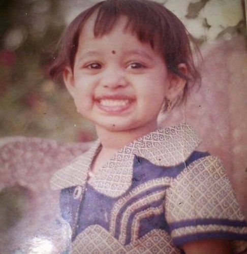 Sonalika Joshi's childhood photo