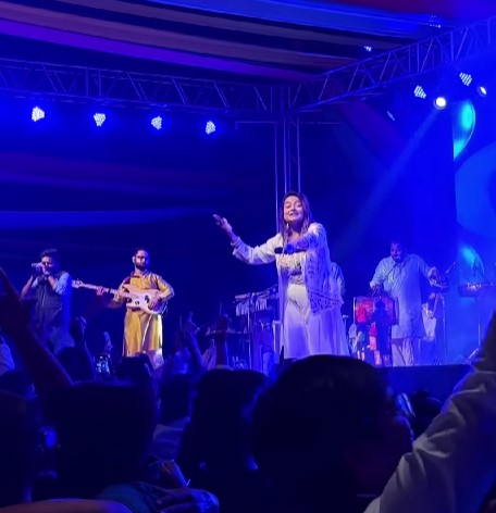 Swasti Mehul Jain while performing at a live music show