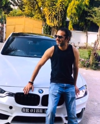 Tej Pratap Yadav with his BMW