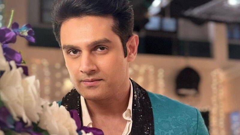 Vishal Nayak in a still from the TV series Baatein Kuch Ankahee Si