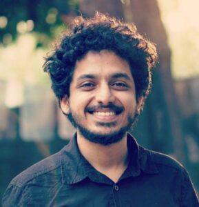 Alok Rajwade Wiki, Age, Girlfriend, Wife, Family, Biography & More