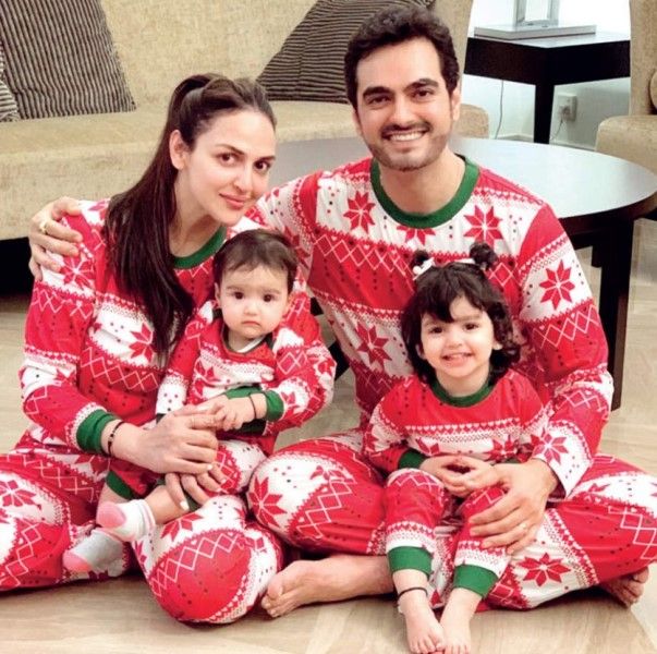 Bharat Takhtani with Esha Deol and their daughters