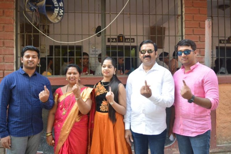 Ganpat Gaikwad (second from right) with his family