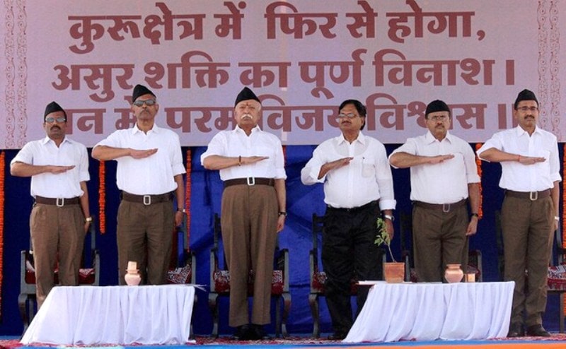 Mohan Bhagwat dressed in the new uniform during an event