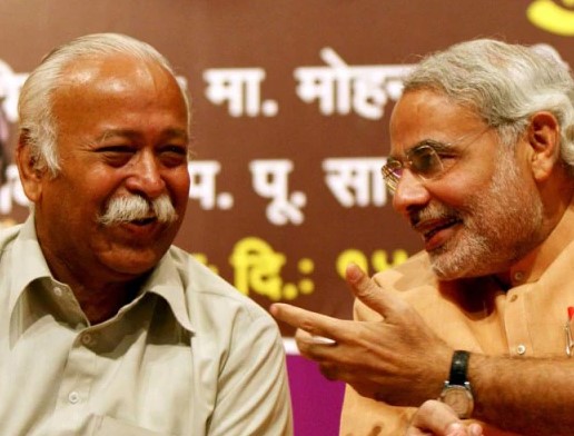 Mohan Bhagwat with Narendra Modi during the 2014 Lok Sabha election campaigning