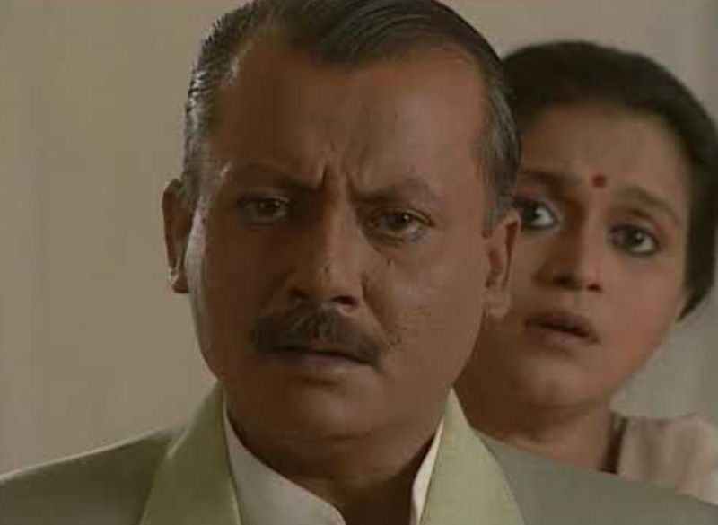 Pankaj Kapur in a still from the TV show titled 'Mohandas B.A.L.L.B' (1997)