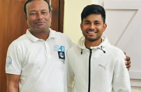 Saumy Pandey with his coach