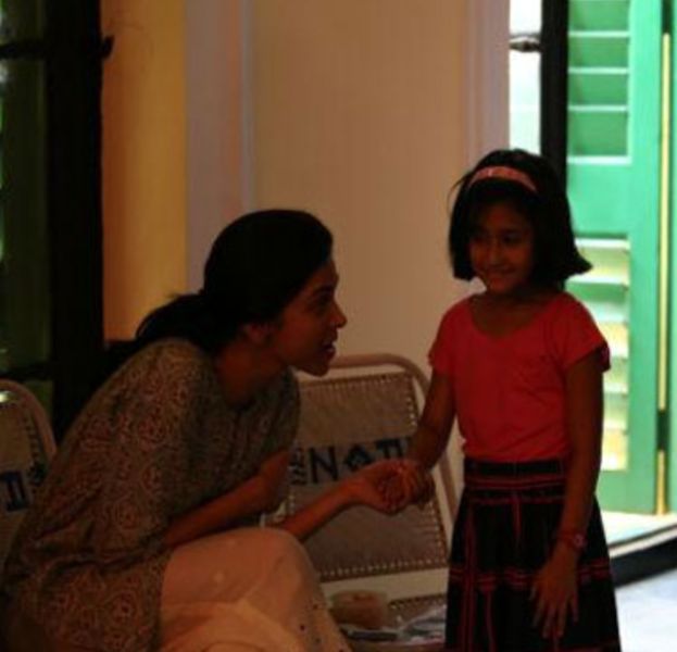 Shoojit Sircar's daughter, Koyna Sircar with Deepika Padukone, during the shoot of the film titled 'Piku' (2015)